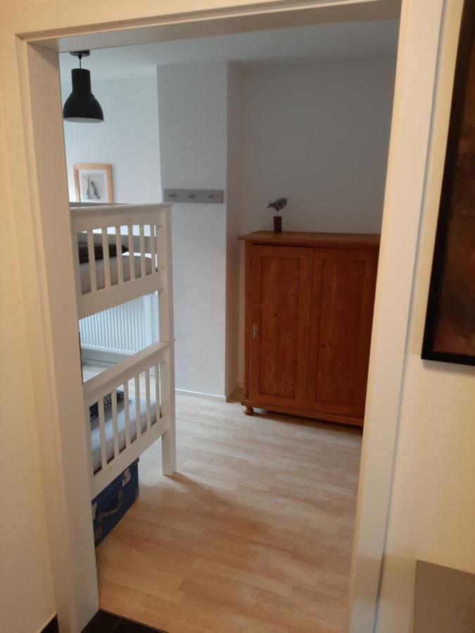 Gemuetlichkeit Ueber Der Weinrebe- 3Zi. Zi. Fewo. Stetten  Bagian luar foto