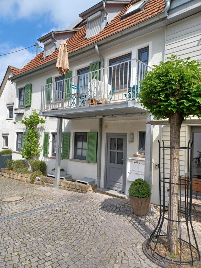 Gemuetlichkeit Ueber Der Weinrebe- 3Zi. Zi. Fewo. Stetten  Bagian luar foto